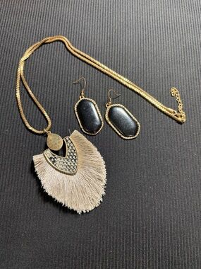 Gold-Tone Fringe Pendant Necklace with Black Stone Earrings